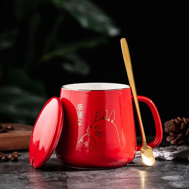 https://enez76gwp29.exactdn.com/wp-content/uploads/2022/09/400ml-New-Product-European-Style-Light-Luxury-Gold-painted-Ceramic-Coffee-Mug-with-Lid-Spoon-Water.jpg_640x640-4.jpg?strip=all&lossy=1&ssl=1