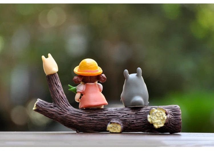 Little Girl Mei Holding Corn With Mini Totoro Figures 5pcs/set
